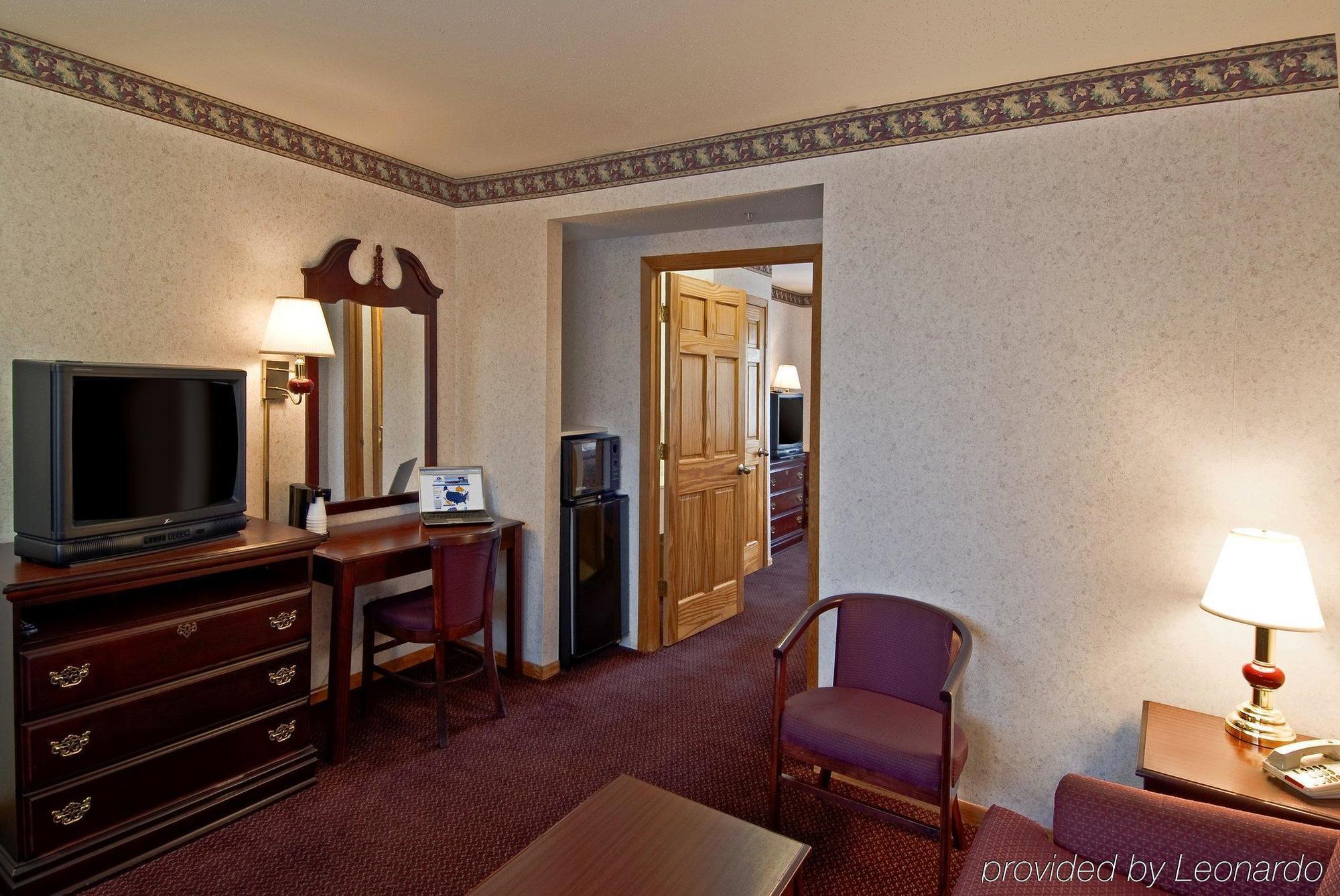 Americas Best Value Inn Waukegan Zimmer foto